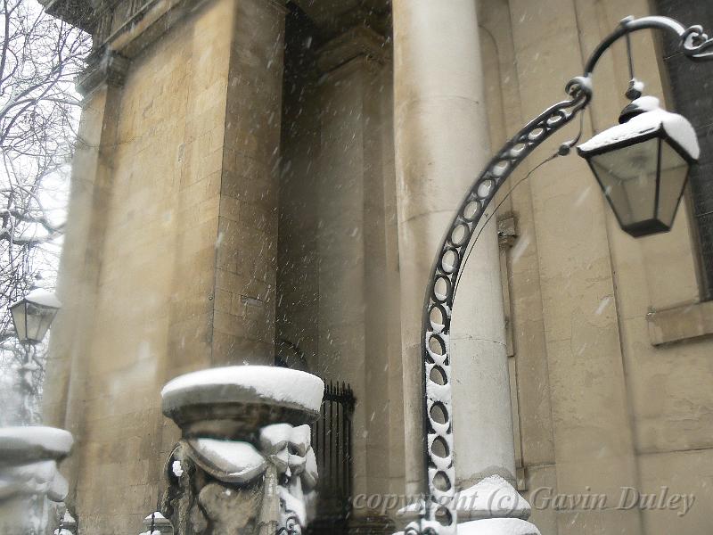 Snow, St Alfege church, Greenwich P1070329.JPG